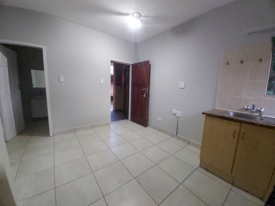 To Let 2 Bedroom Property for Rent in Die Bult North West